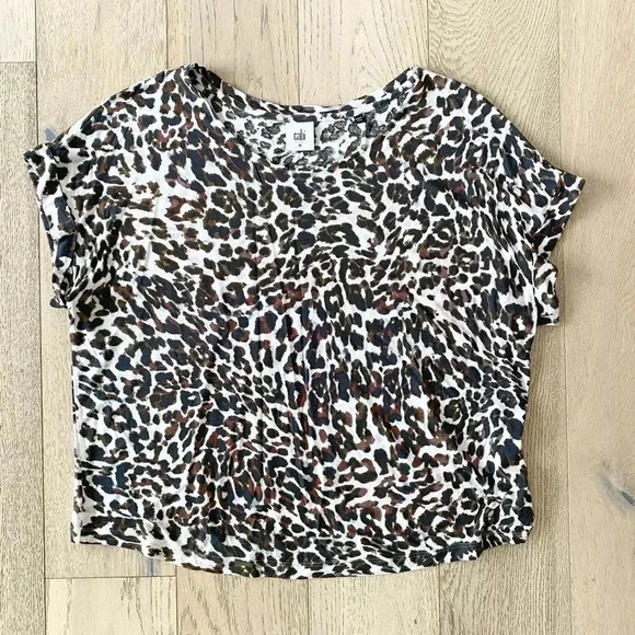 CAbi Tops - Cabi leopard print cropped tee medium